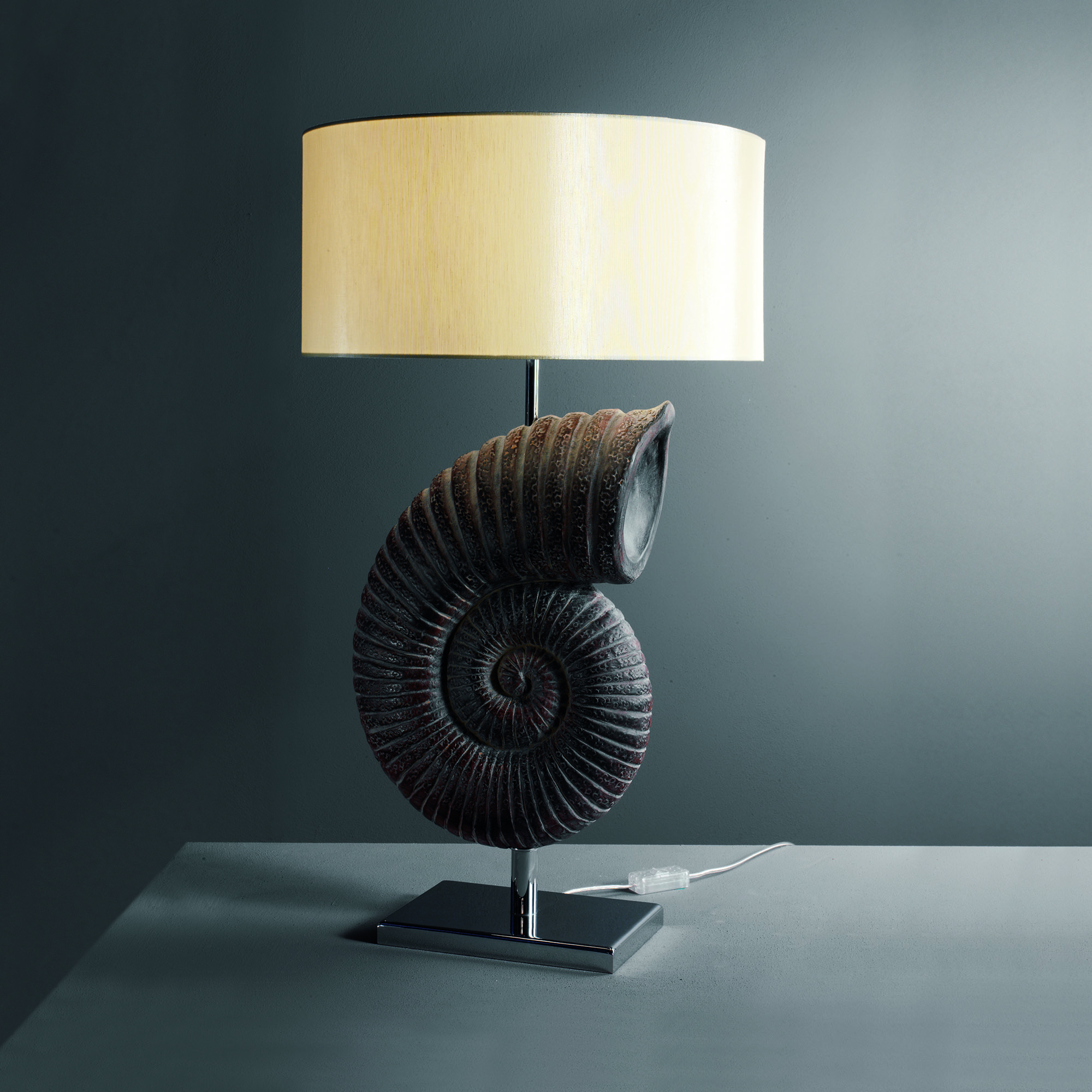 Nautilus - Large table lamp
